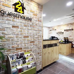 24 Myeongdong Avenue 2* Seul